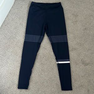 Cute Navy legging with striped detailed